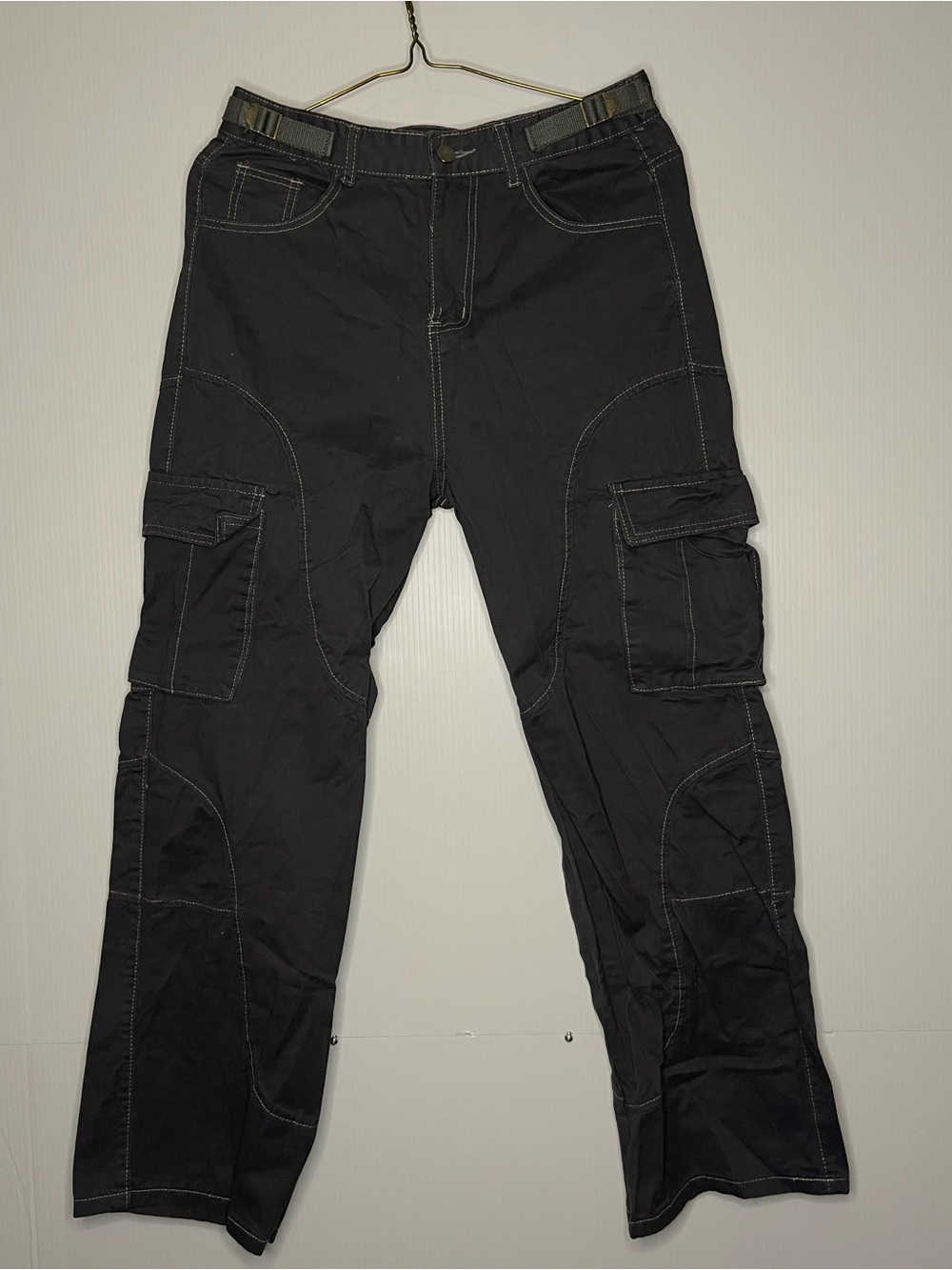 Men's Black Cargo Pants - Durable Utility Style